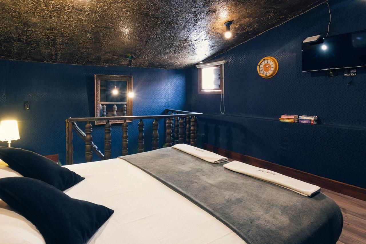 The Clock Hostel & Suites Cartagena Екстериор снимка